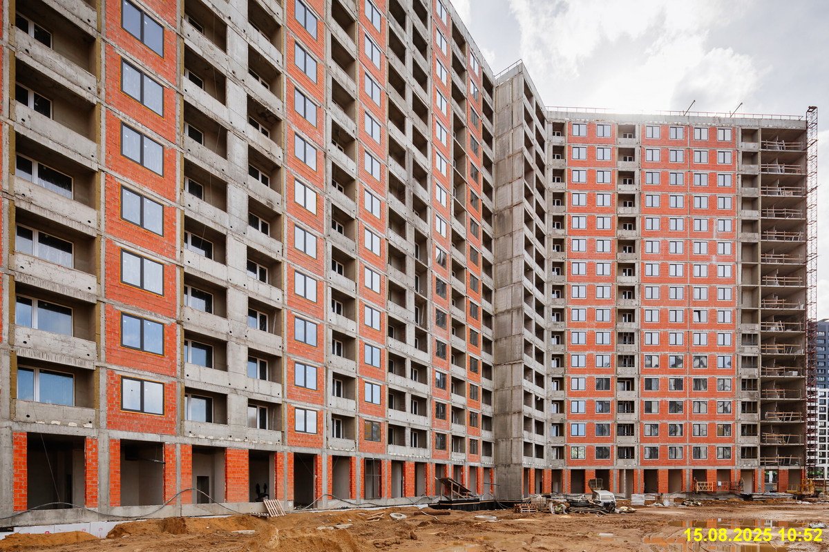 15 августа 2025